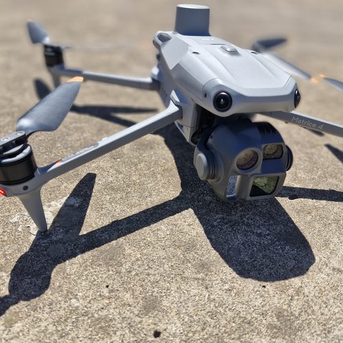 Dron DJI Matrice 4E de AB Agrimensura, tecnología actual